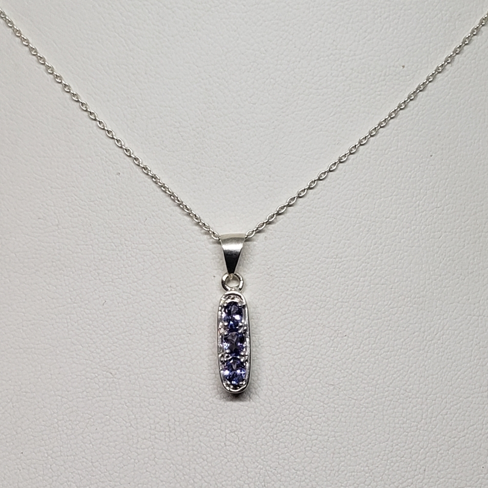 "RARE" 3 Stone Purple Tourmaline in Solid Stamped Sterling Silver Necklace - Picture 10 of 12